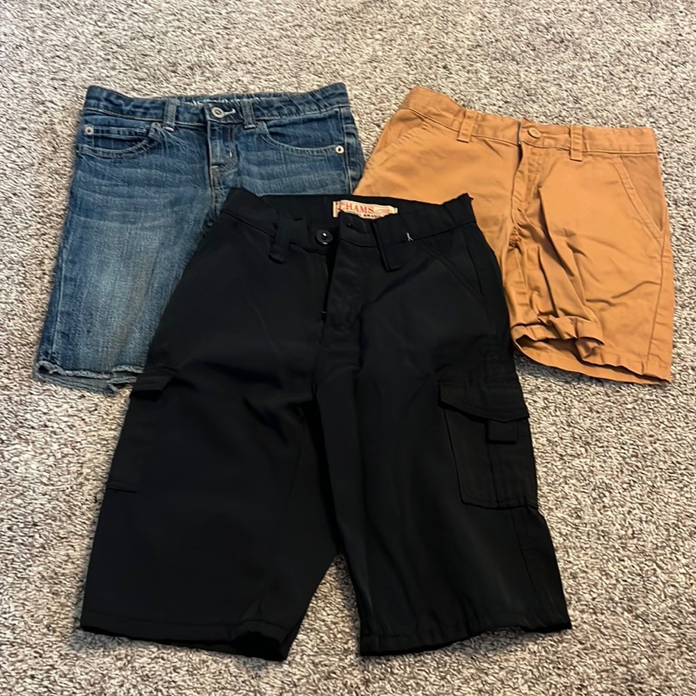 Bundle of shorts